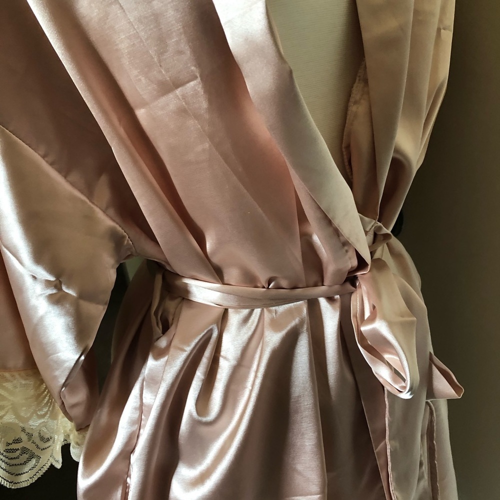 Custom “feeling myself” light Blush Pink Silky Lace Short Robe Bridal bath - Picture 7 of 16